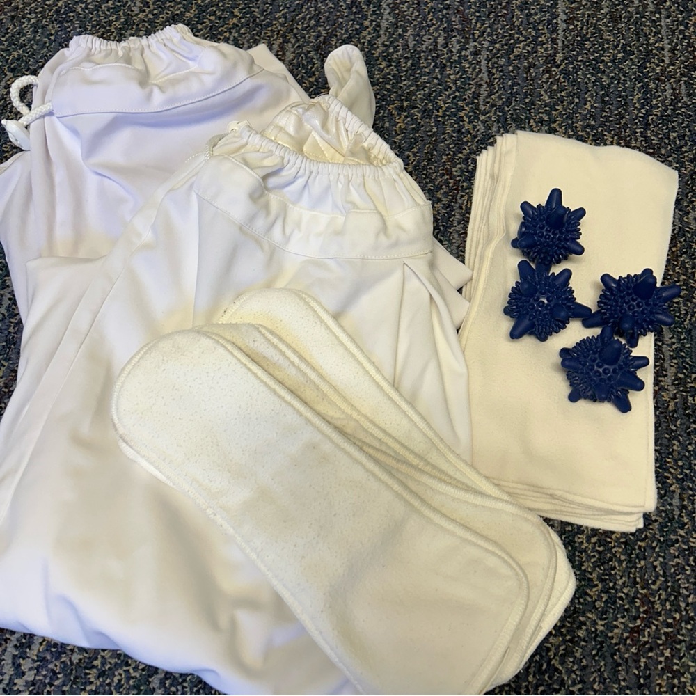 Esembly Diaper Accessory Bundle